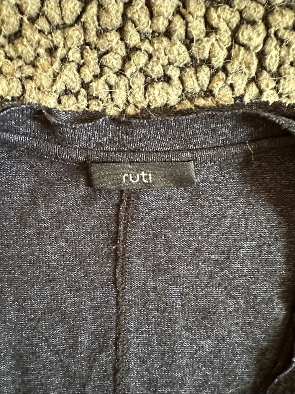 Ruti Lightweight Long-Sleeve Boxy Sweater - blue/black heather